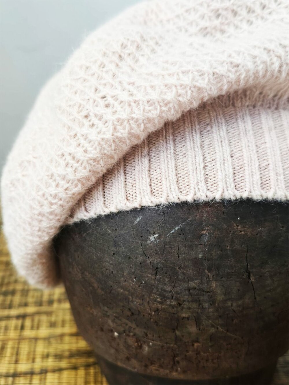 New Super Soft Nordstrom Portolano Peachy Pink Lambswool & Angora Beret Hat